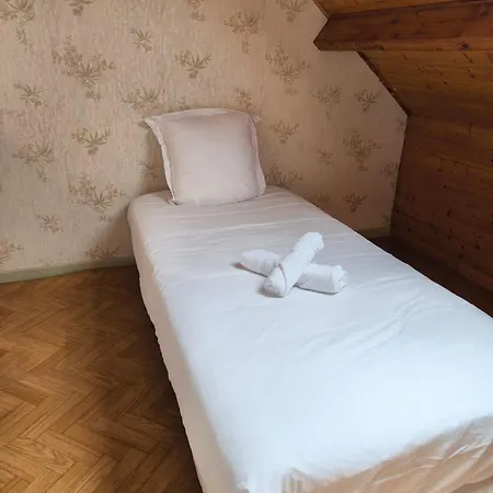 Villa Maison Atypique 5 Le Mans